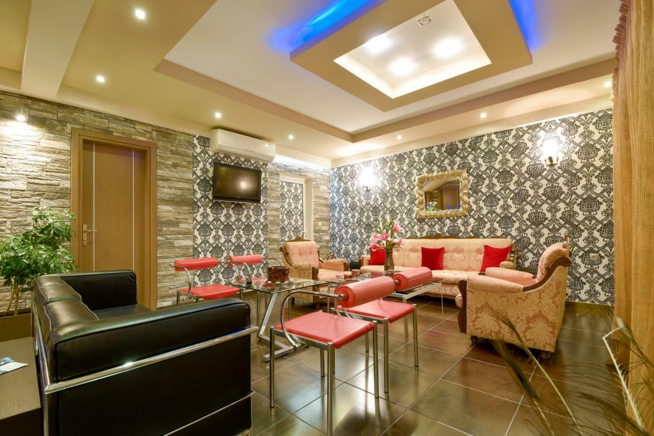 Aigli Rooms Leptokaryá Extérieur photo